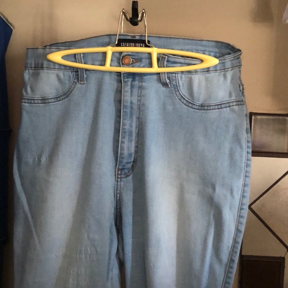 Plus size fashion nova jeans, light blue - Picture 4 of 5
